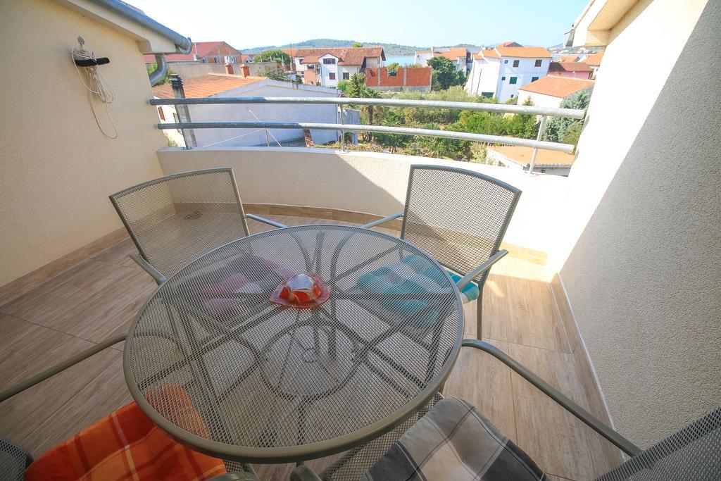 Apartment Ana Vodice Exterior foto